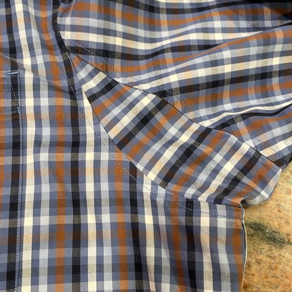 Duluth Trading Co button down shirt, XL Tall - Picture 5 of 8